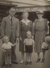 Douglas Bird and family, Circular Quay